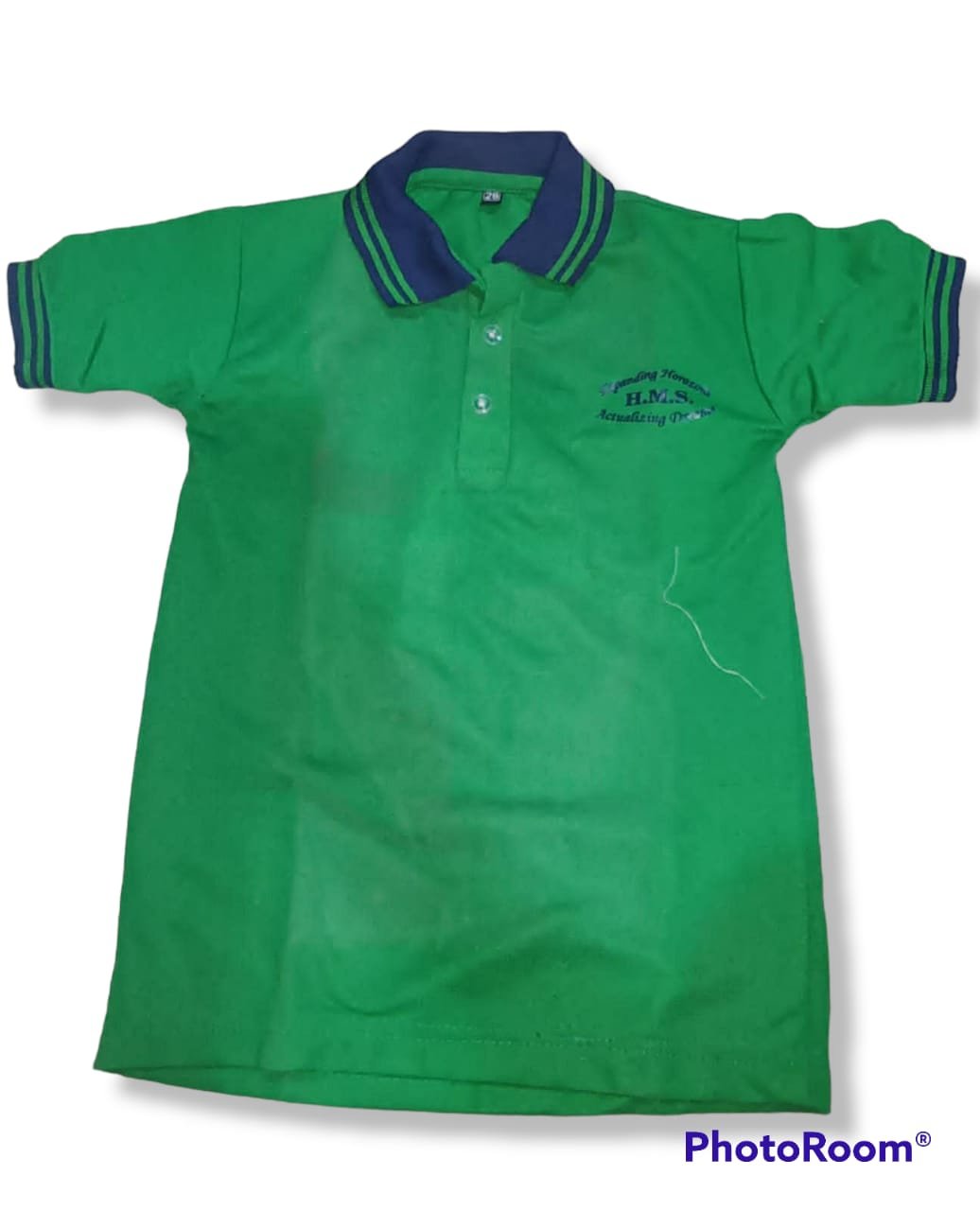 T SHIRT GREEN HAPPY MODEL