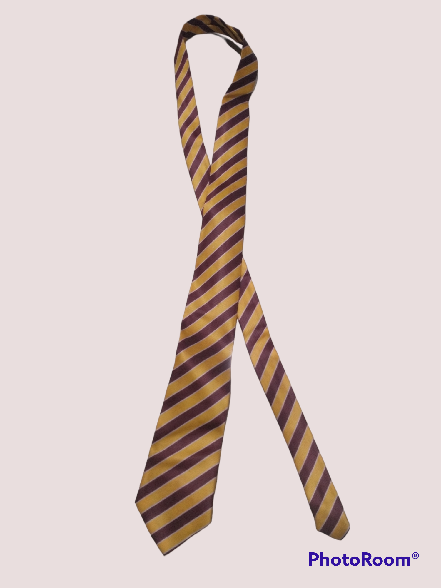 Tie KNOT St.John,s